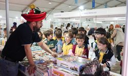 DÜZCE KİTAP FESTİVALİ KAPILARINI AÇTI