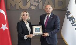BAŞKAN ÜNAL DAN MÜSİAD A ZİYARET..