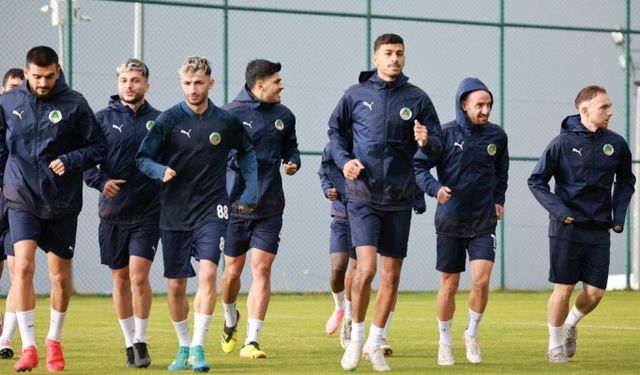 ALANYASPOR, DÜZCE'DE YENİ SEZONA HAZIRLANIYOR